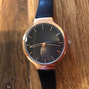 Sleek Black and Gold Watch